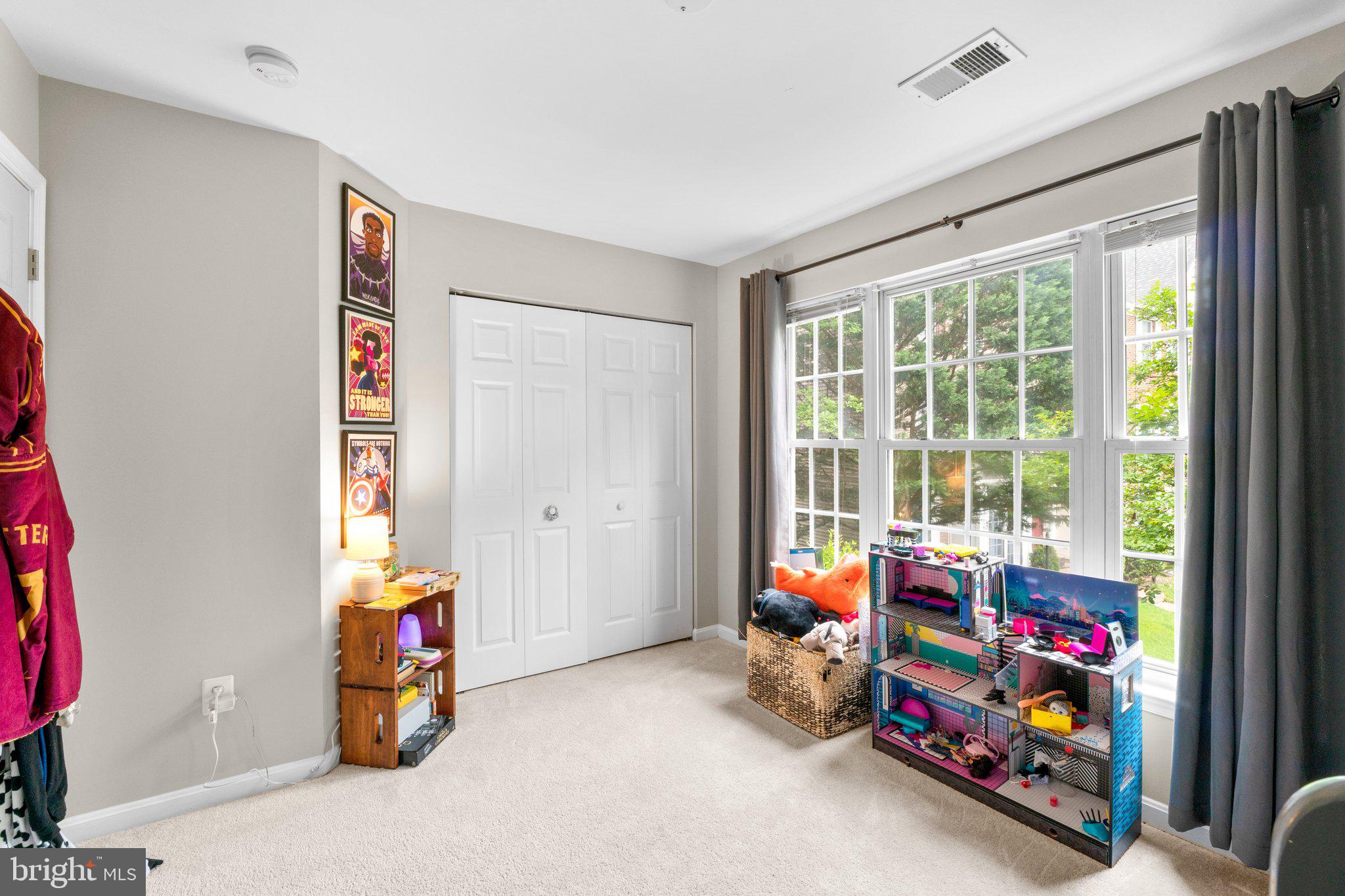 KINGSBROOKE - Residential Lease