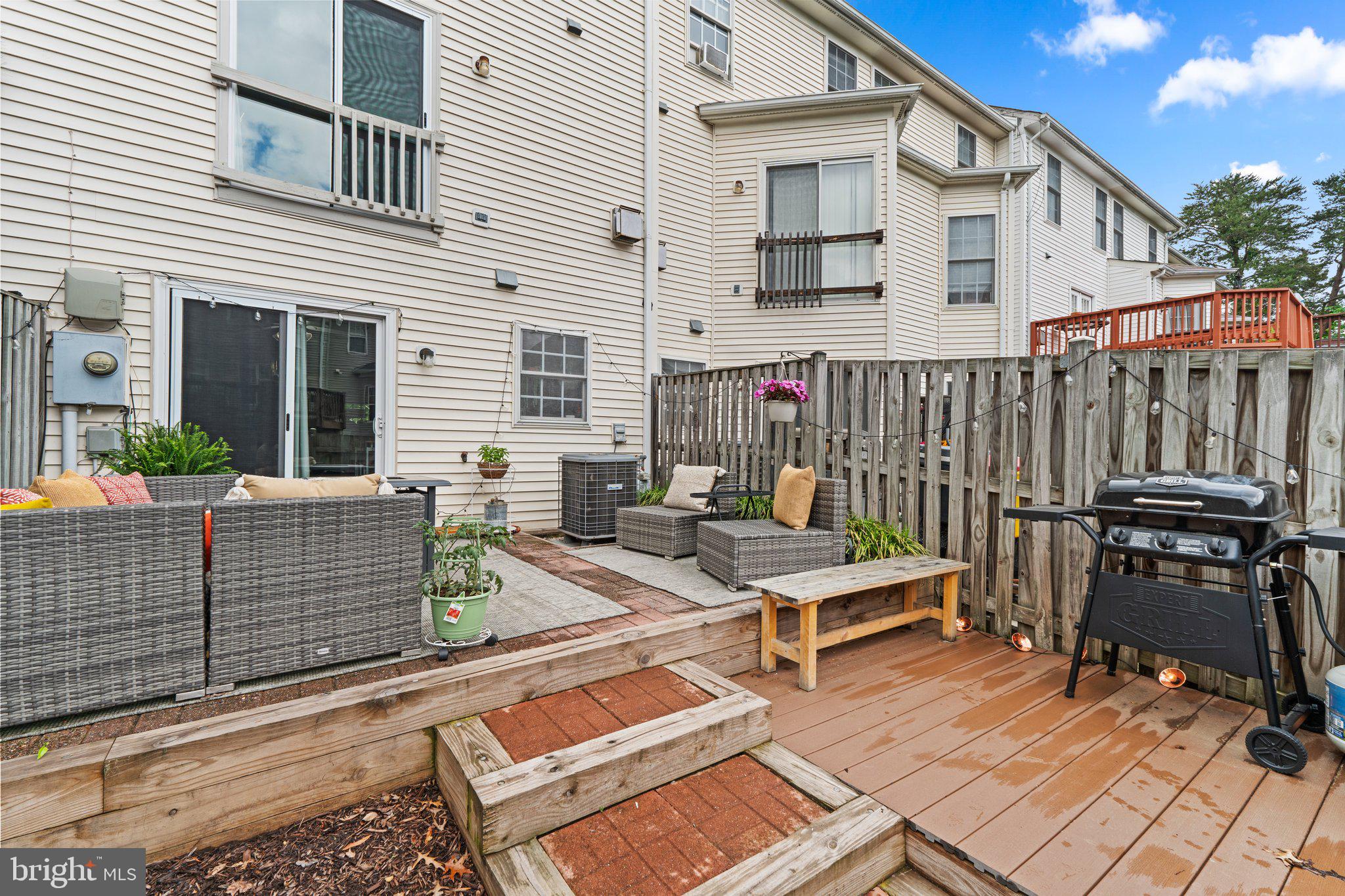 KINGSBROOKE - Residential Lease