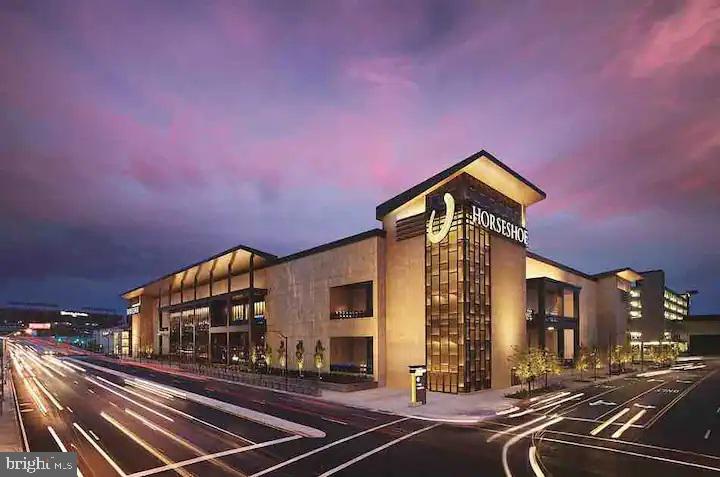 PATTERSON PARK - Residential