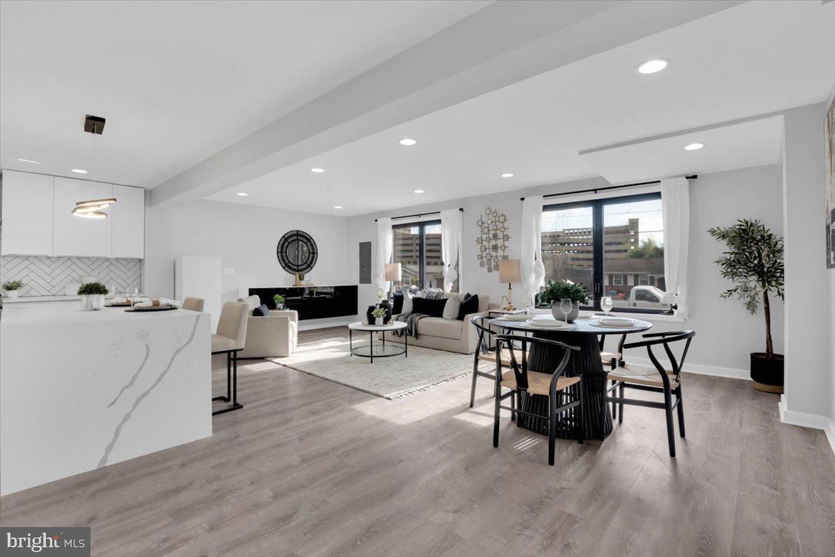 DUNN LORING WOODS - Residential