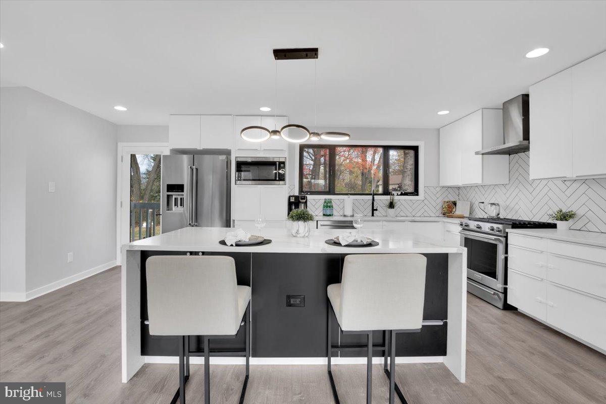 DUNN LORING WOODS - Residential