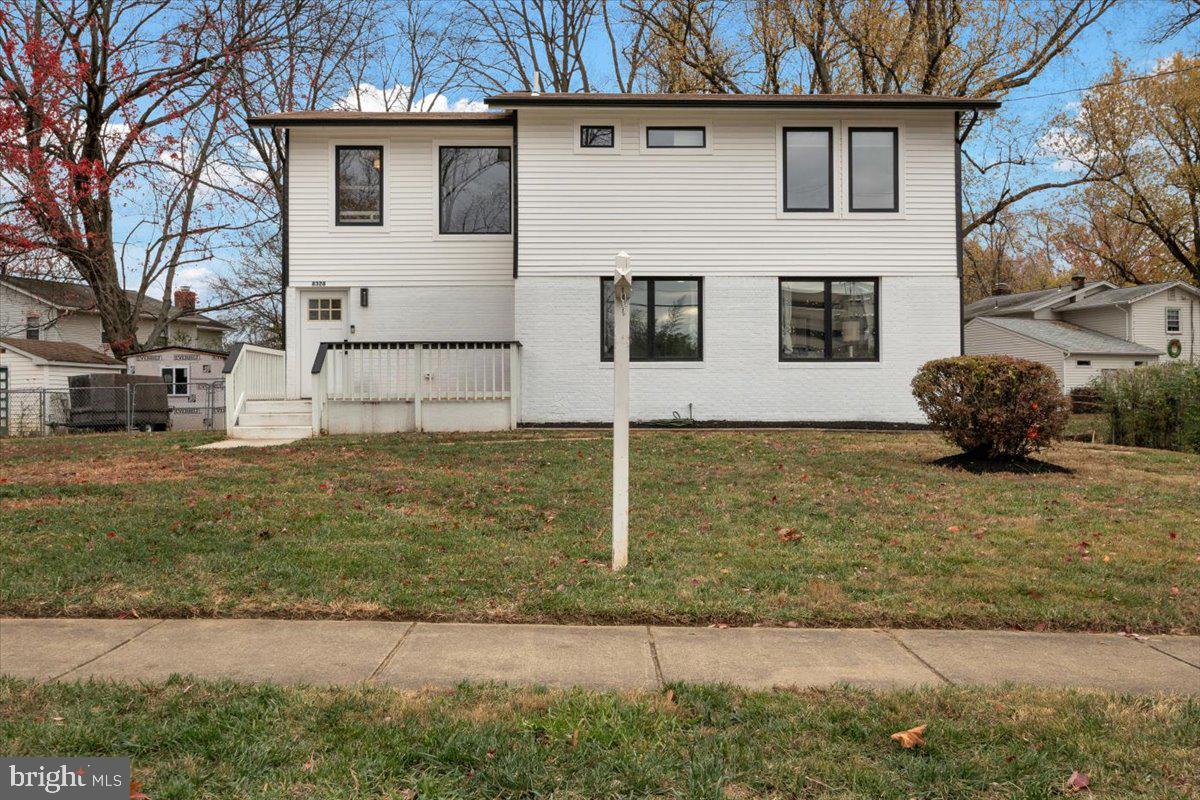 DUNN LORING WOODS - Residential