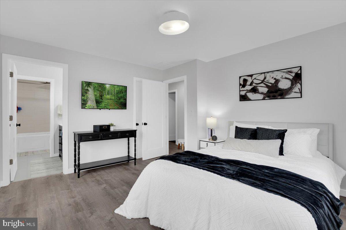 DUNN LORING WOODS - Residential