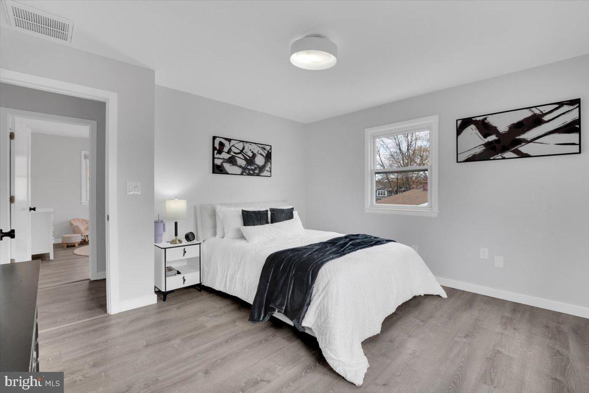 DUNN LORING WOODS - Residential