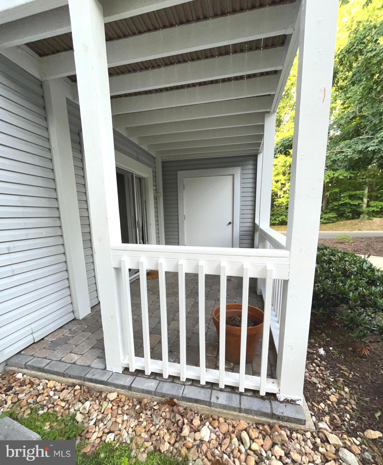 VININGS CONDO - Residential Lease