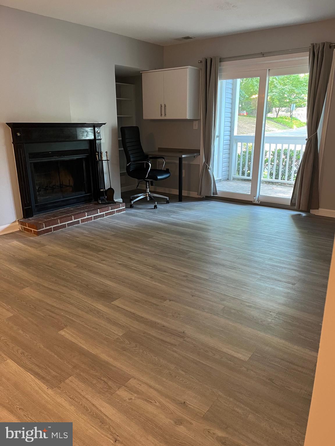 VININGS CONDO - Residential Lease