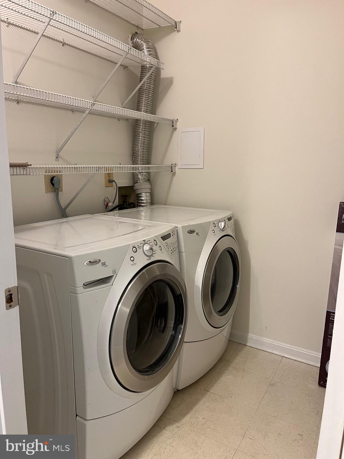 VININGS CONDO - Residential Lease