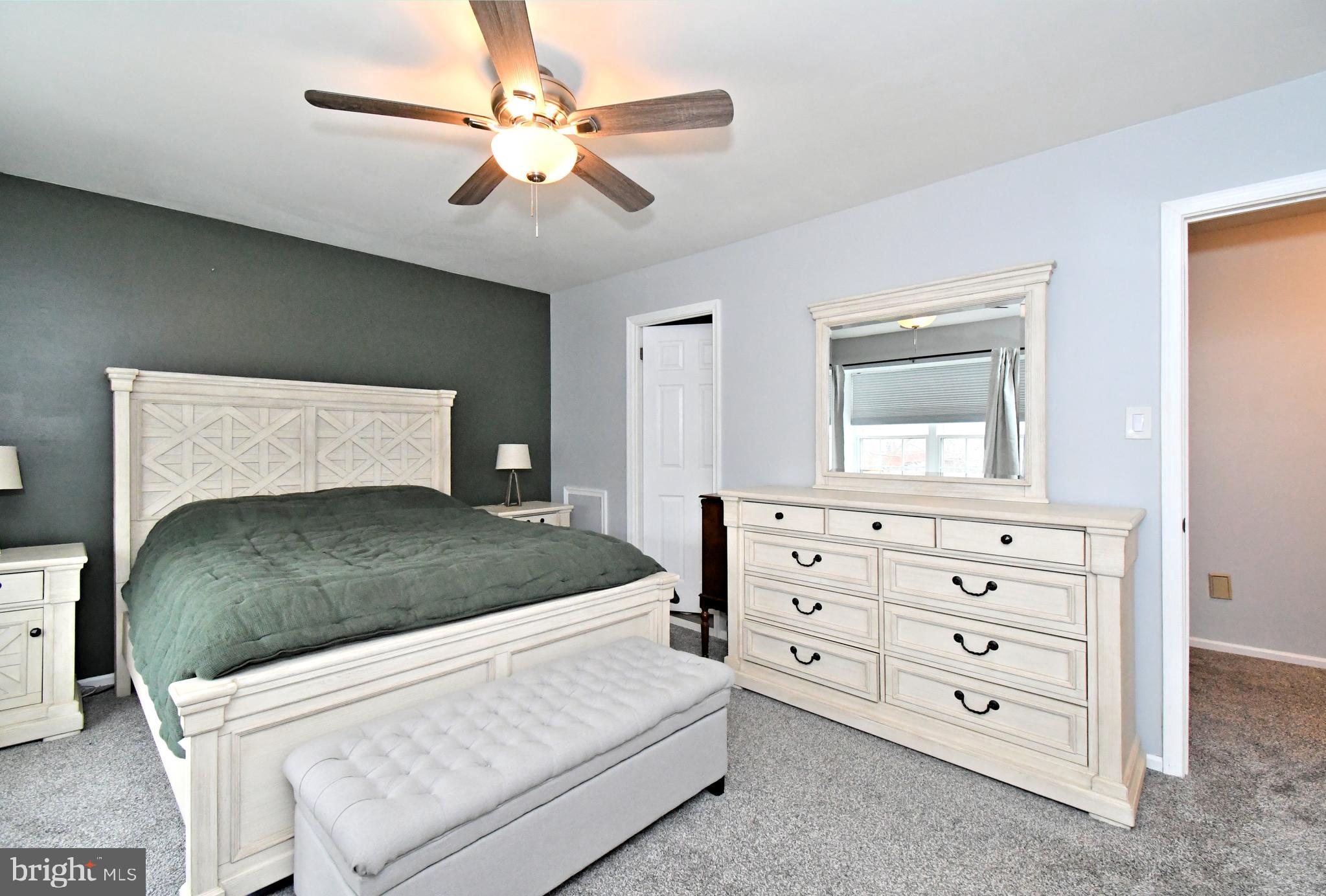 REGENTS PARK - Residential