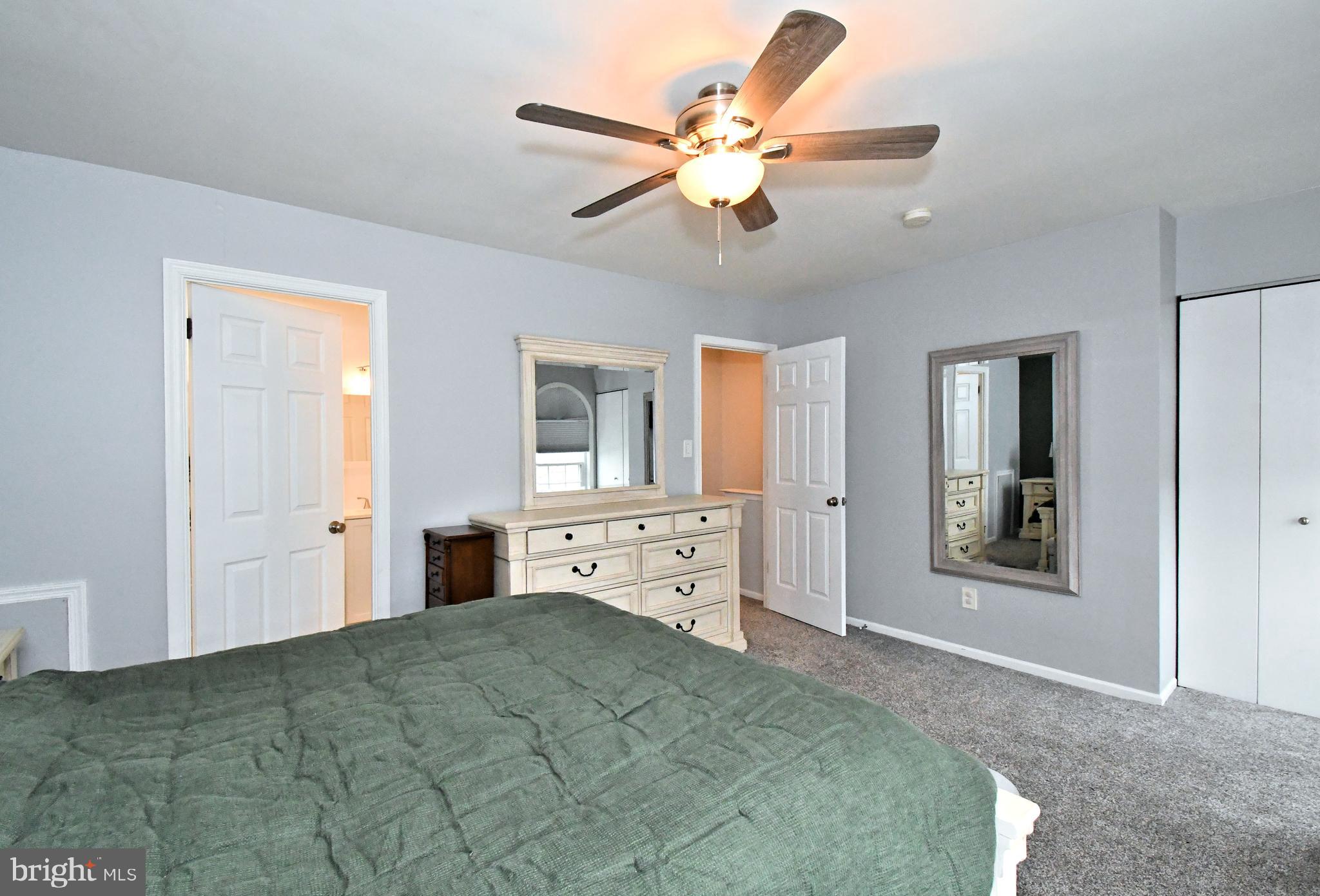 REGENTS PARK - Residential