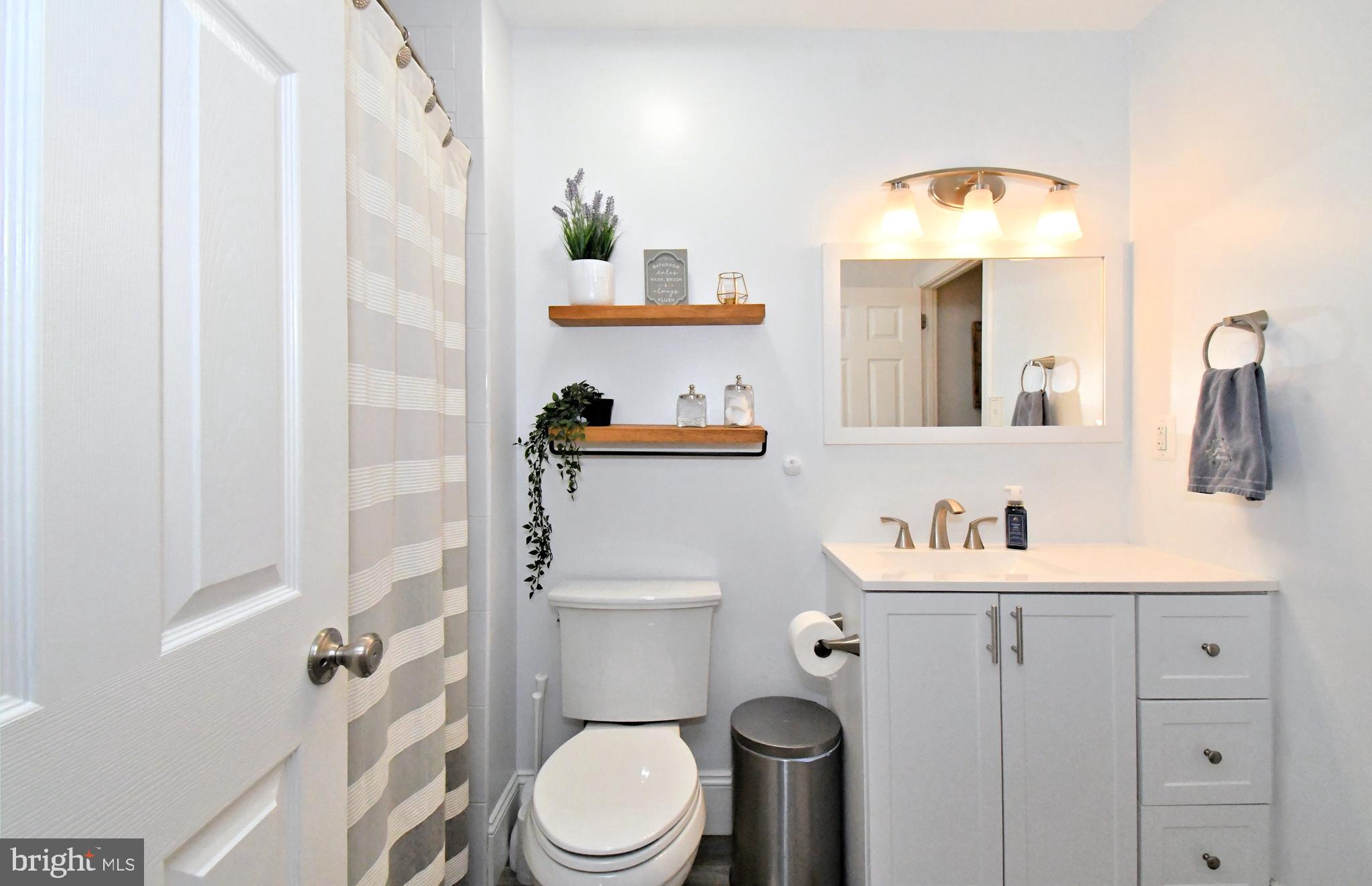 REGENTS PARK - Residential