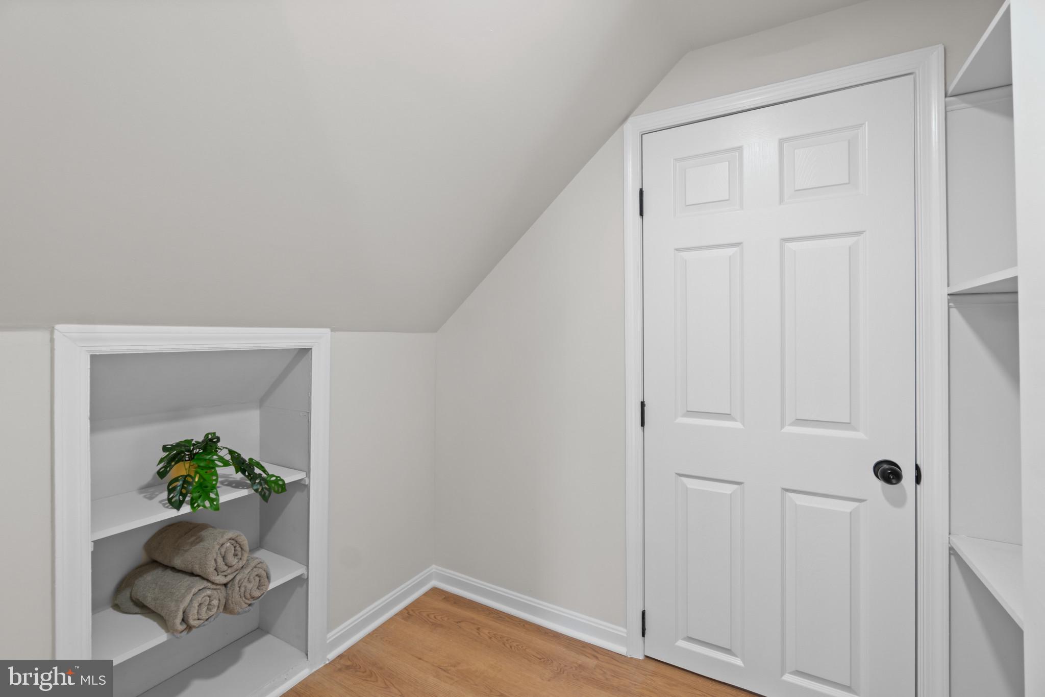 MURRAY POINT - Residential