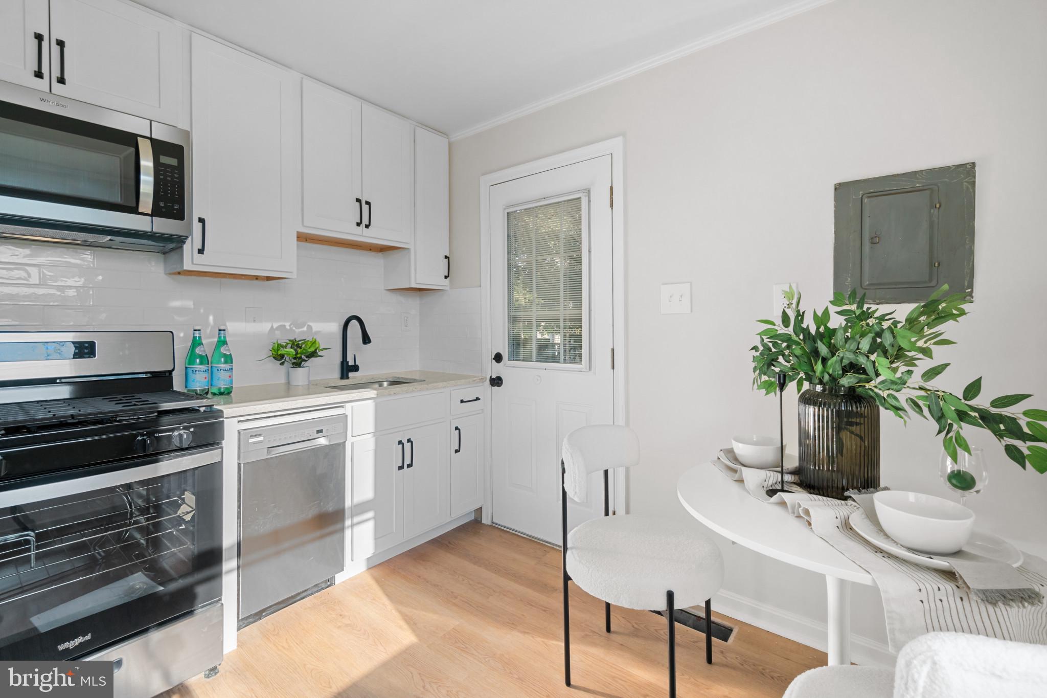 MURRAY POINT - Residential