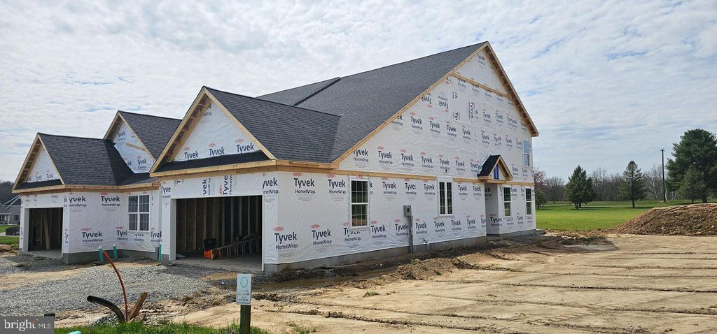 Photo of 128 Copperstone Court #52, MILLERSVILLE, PA 17551 (MLS # PALA2040064)