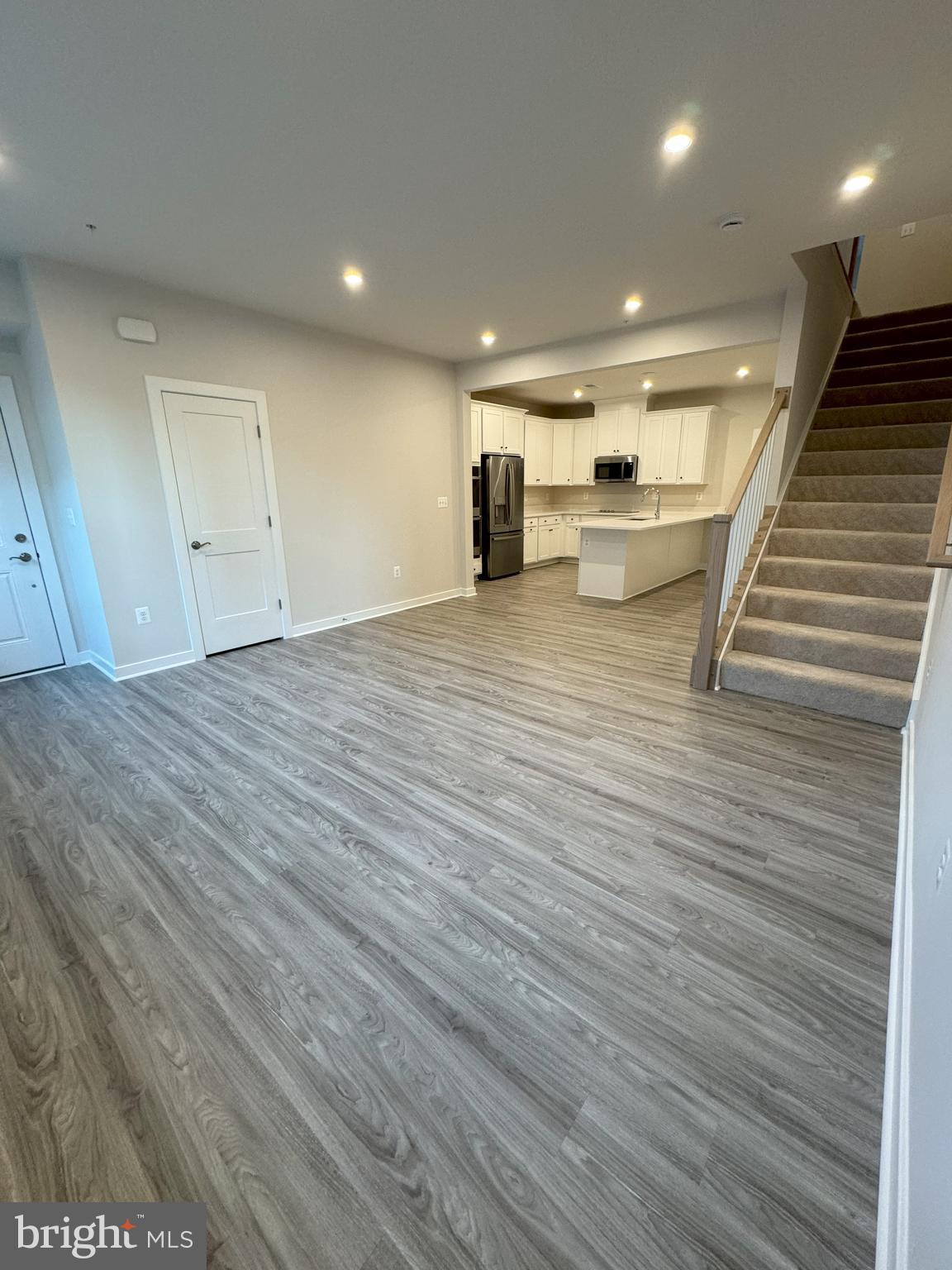 14128 GYPSUM LOOP 71