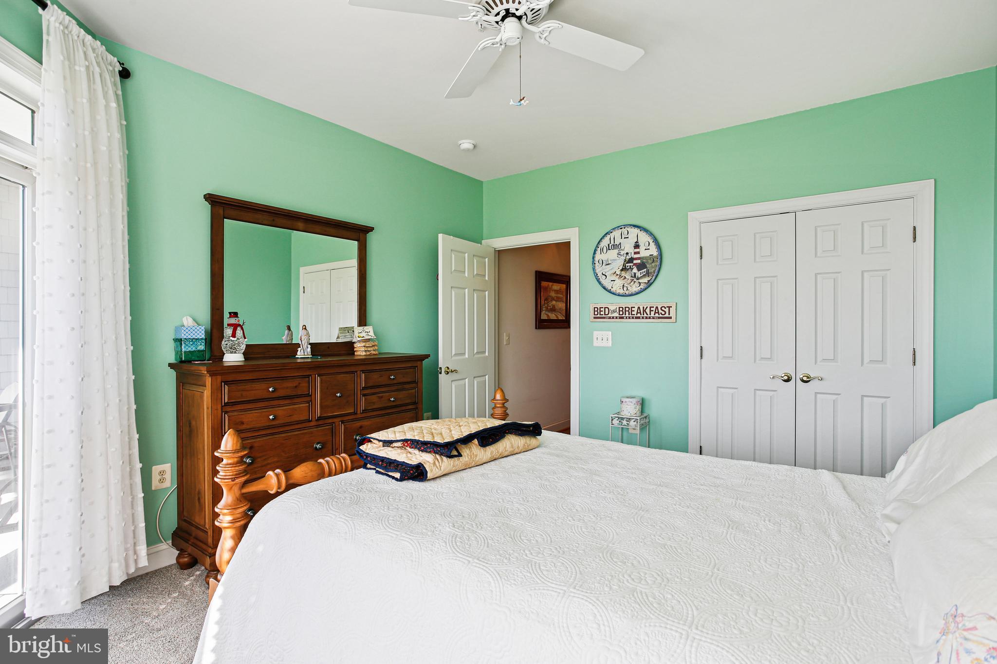 WATERS EDGE - Residential