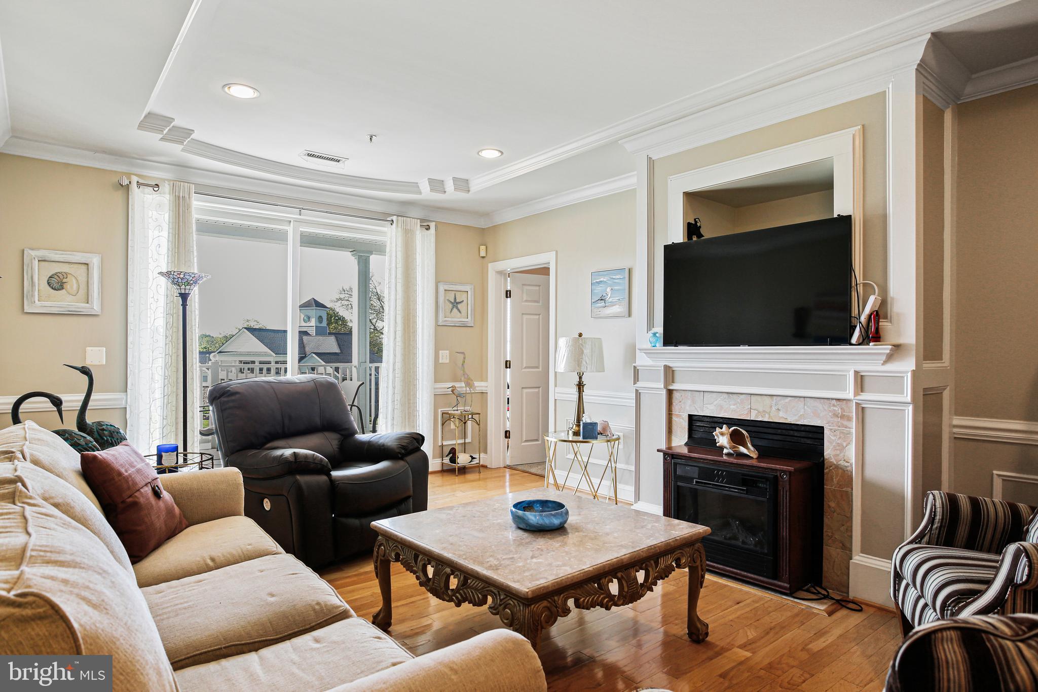 WATERS EDGE - Residential