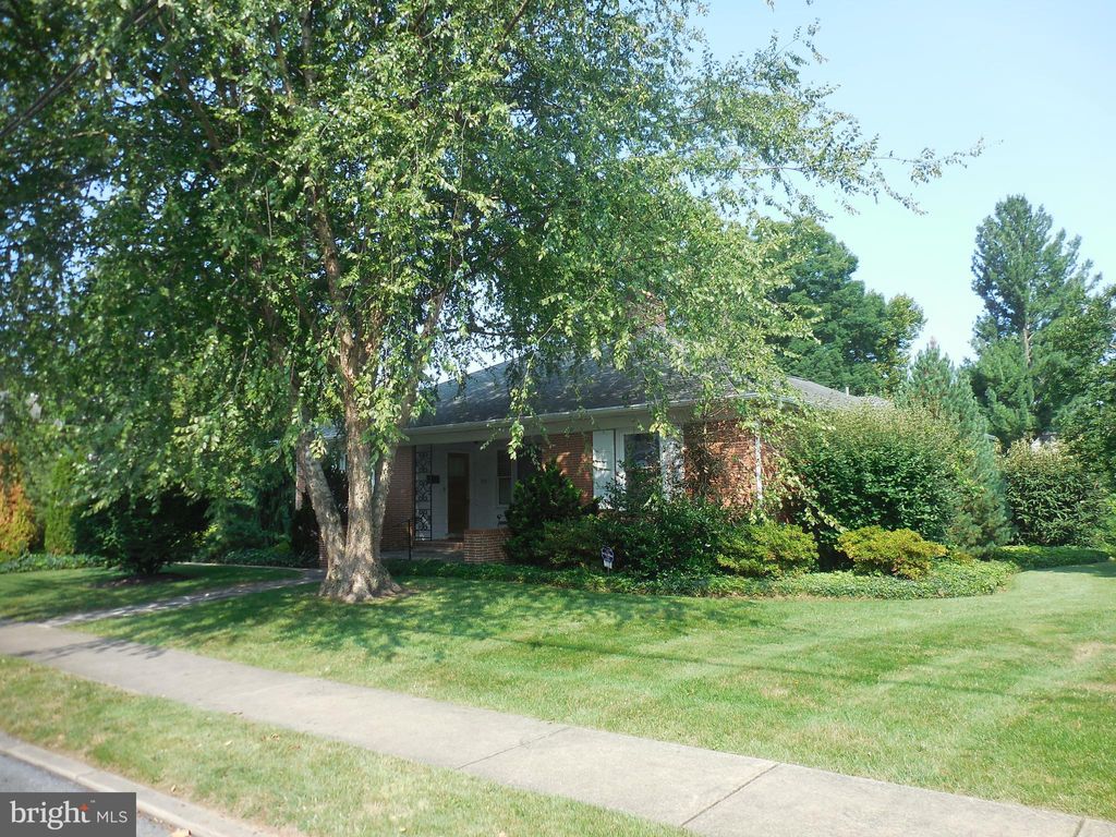 Photo of 337 E Orange Street, Elizabethtown, PA 17022 (MLS # PALA2055840)