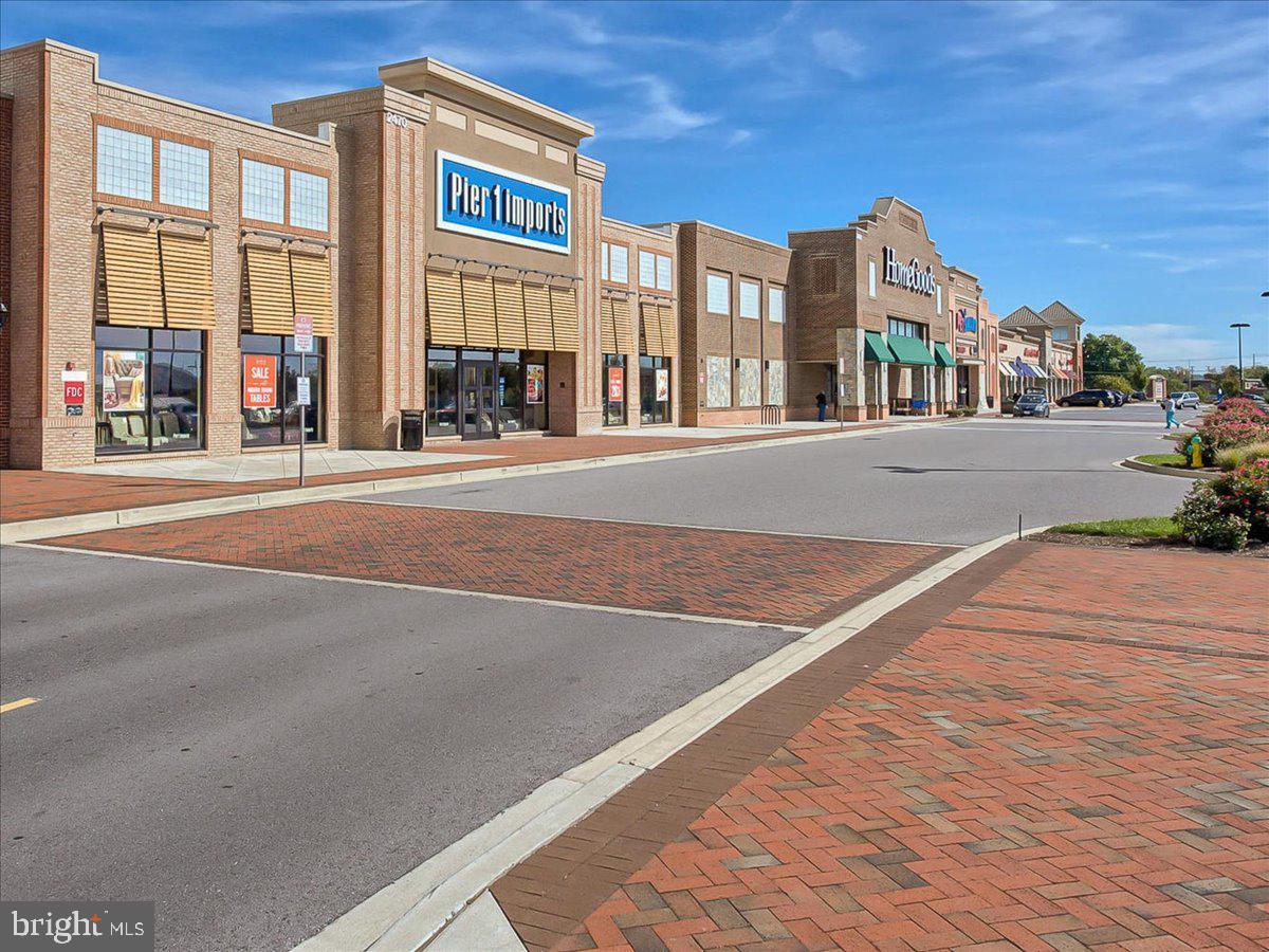 WORMANS MILL - Residential