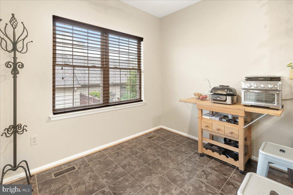 WORMANS MILL - Residential