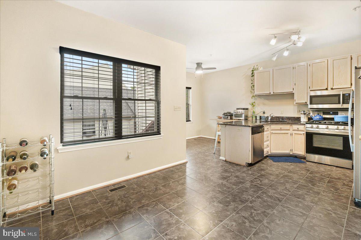 WORMANS MILL - Residential