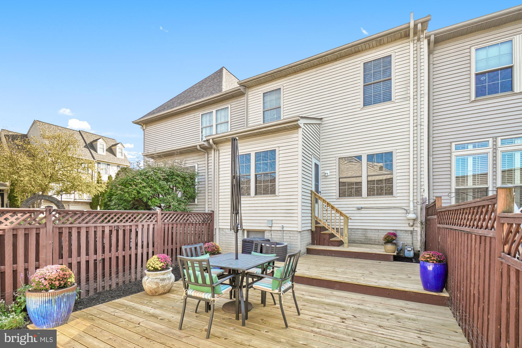 WORMANS MILL - Residential