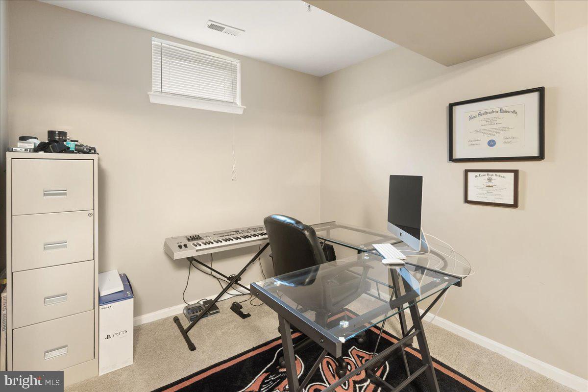 WORMANS MILL - Residential