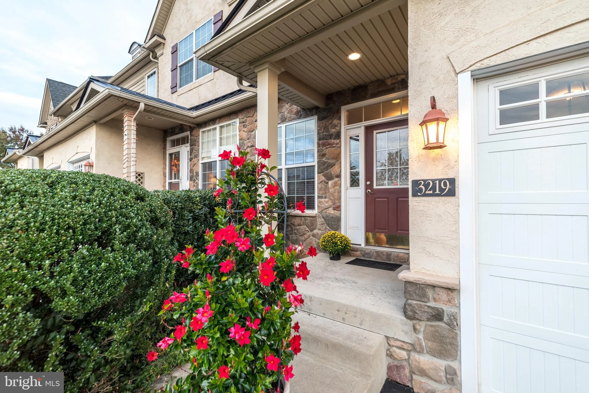 Furlong, Pennsylvania 18925, United States, 3 Bedrooms Bedrooms, ,4 BathroomsBathrooms,Residential,Contingent,9089