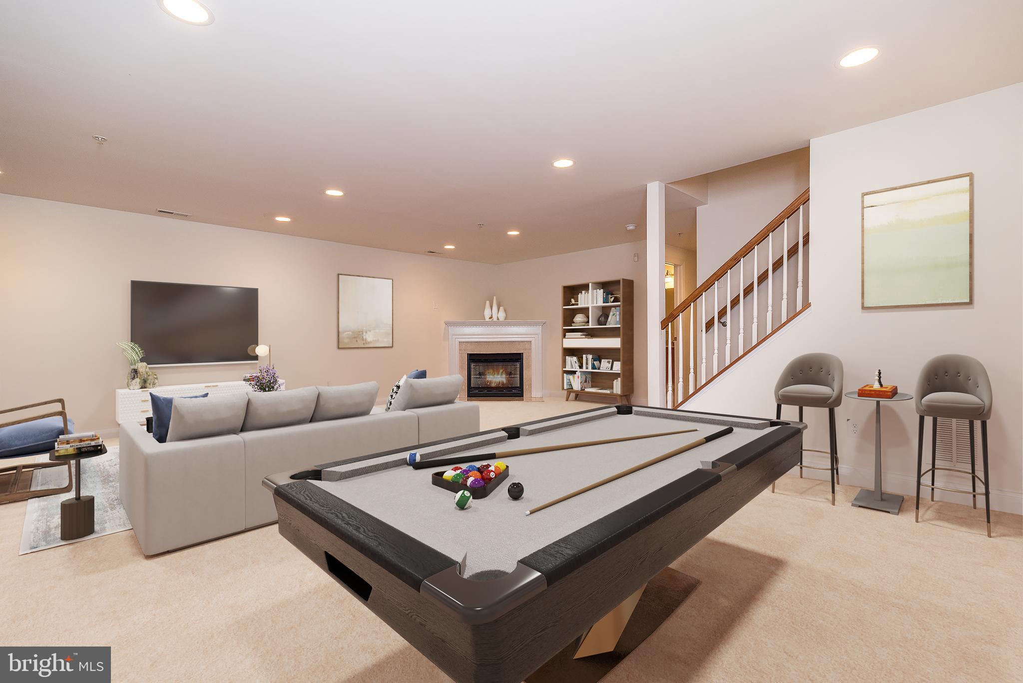 TH AT HERITAGE CNTR - Residential