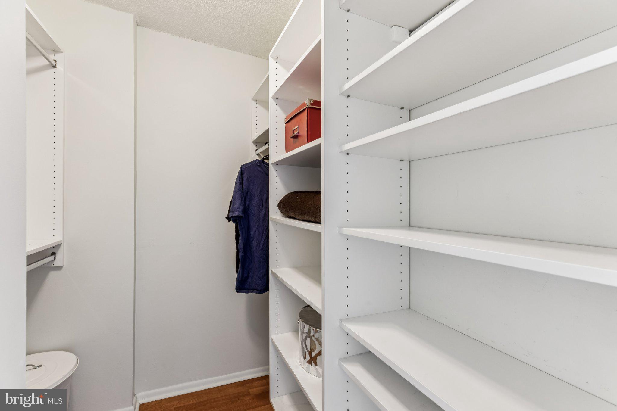 AVENUE OF THE ARTS - Residential