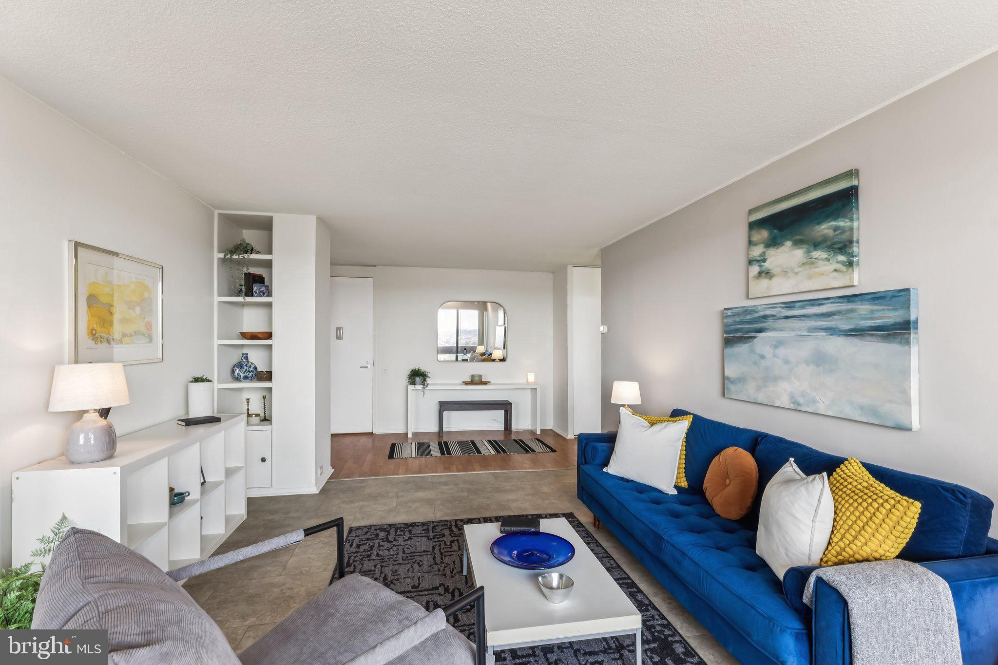 AVENUE OF THE ARTS - Residential