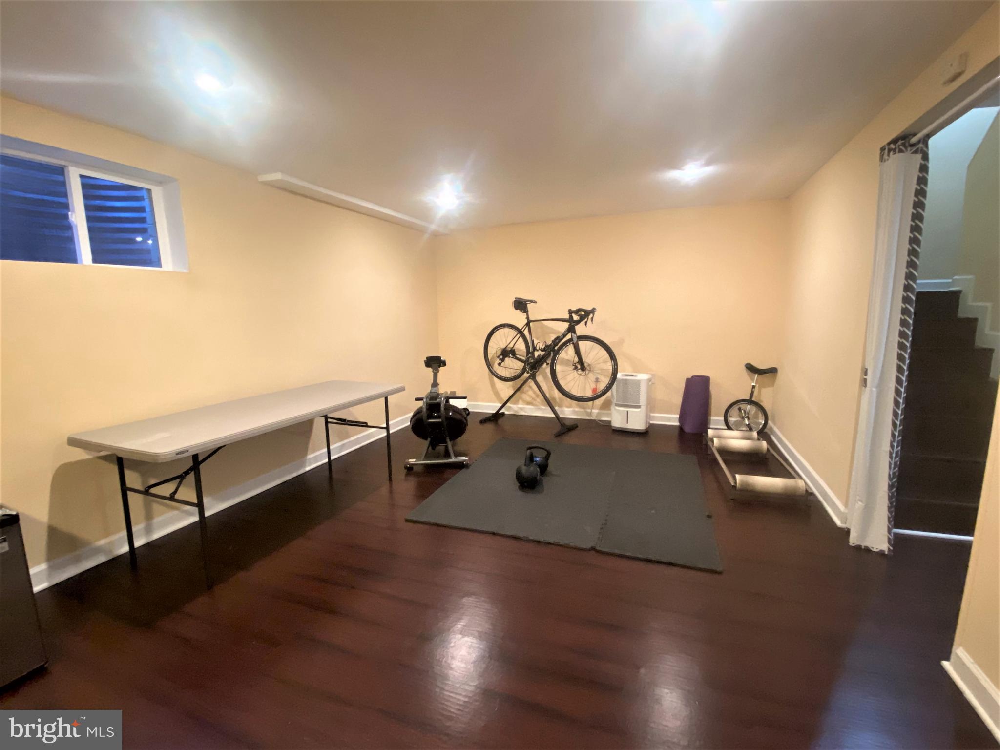 STEDWICK TOWNHOUSES - Residential