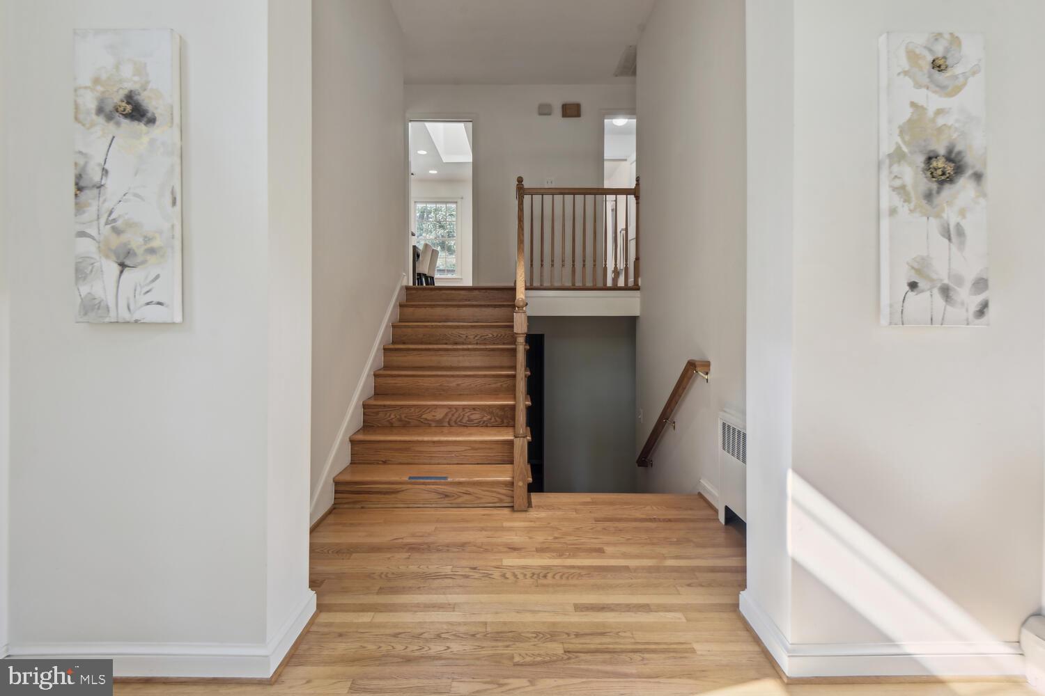 LEE HEIGHTS - Residential