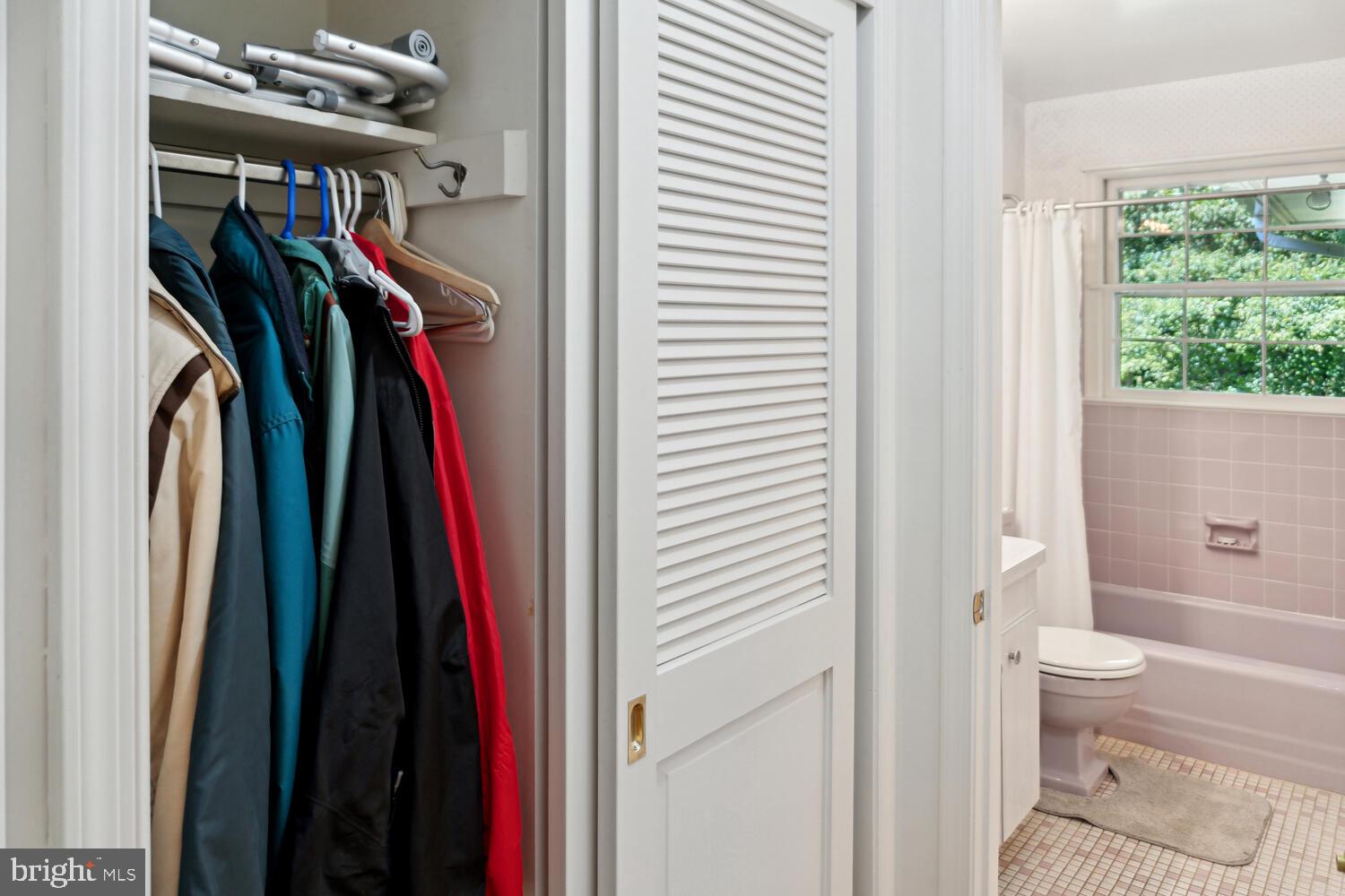 LEE HEIGHTS - Residential