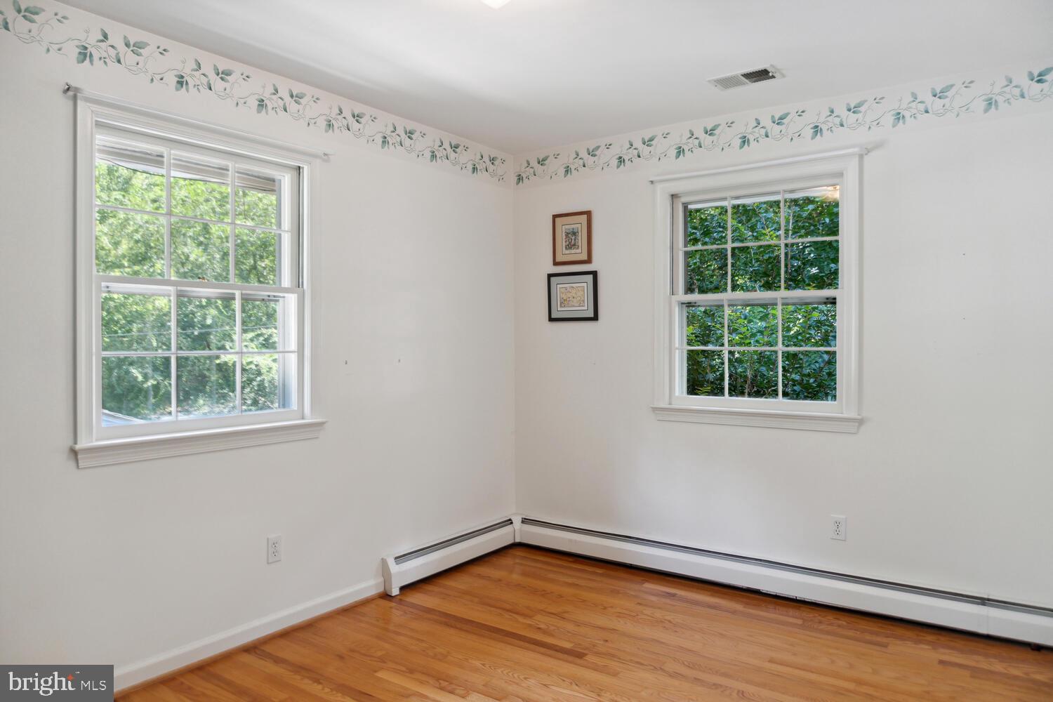 LEE HEIGHTS - Residential