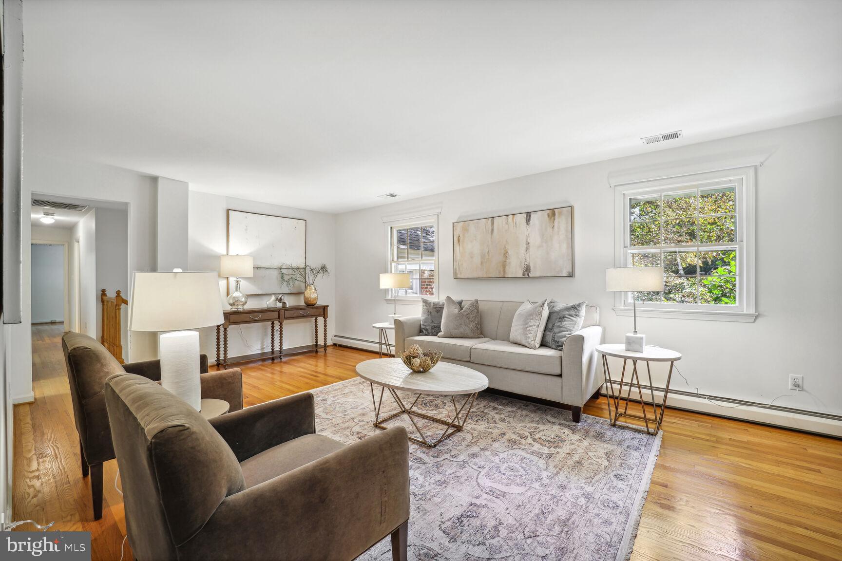 LEE HEIGHTS - Residential