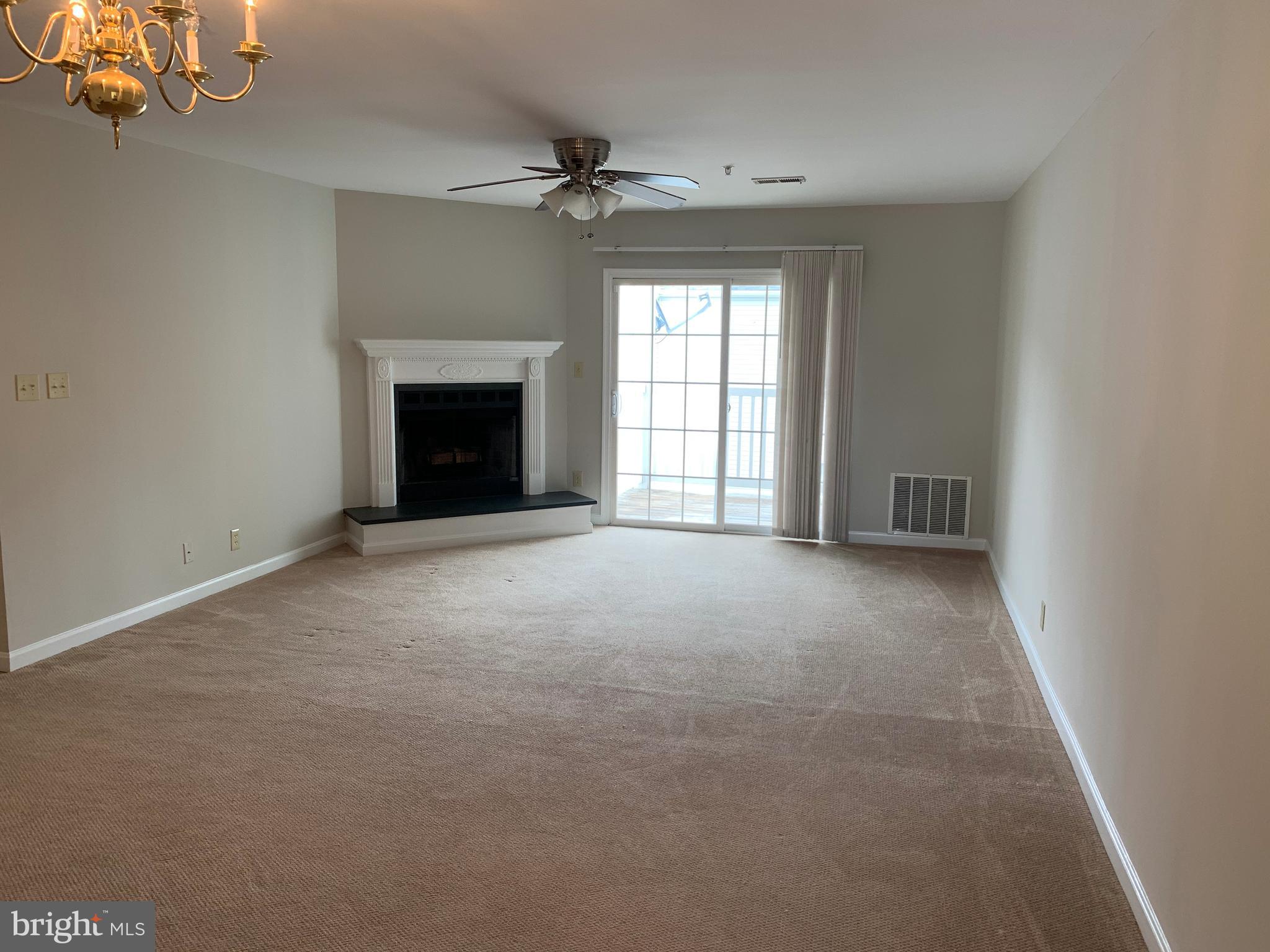 SUNNINGDALE MEADOWS - Residential
