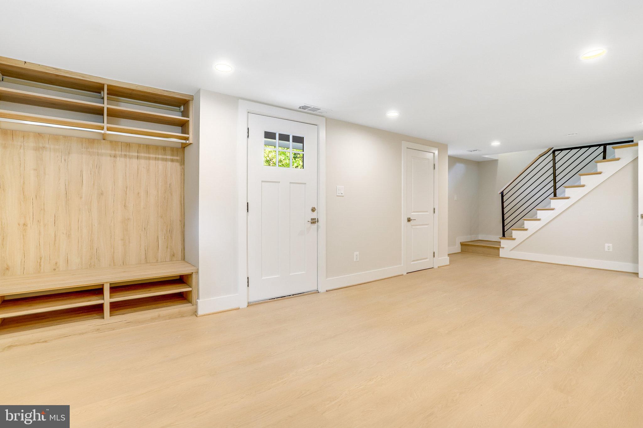 DOUGLAS PARK - Residential