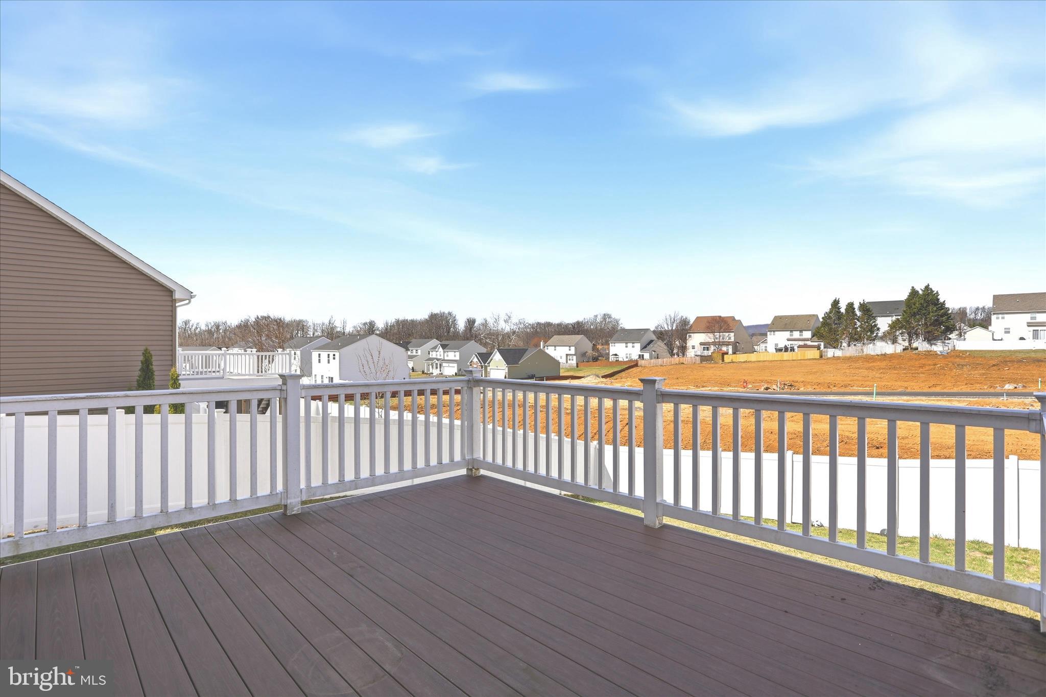 STONEY RIDGE - Residential