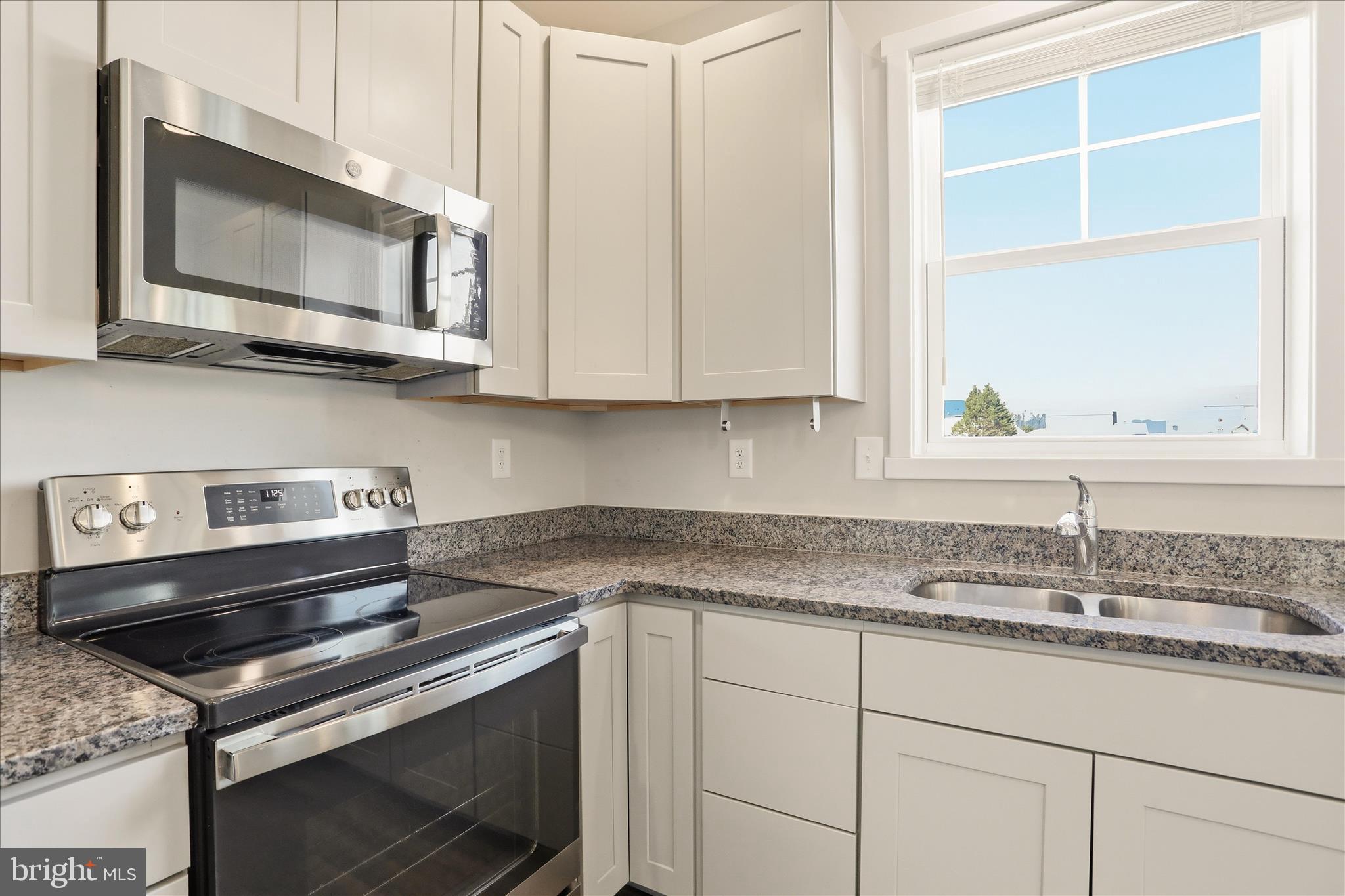 STONEY RIDGE - Residential