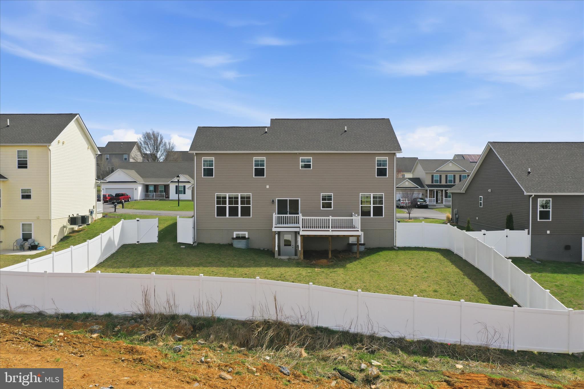 STONEY RIDGE - Residential