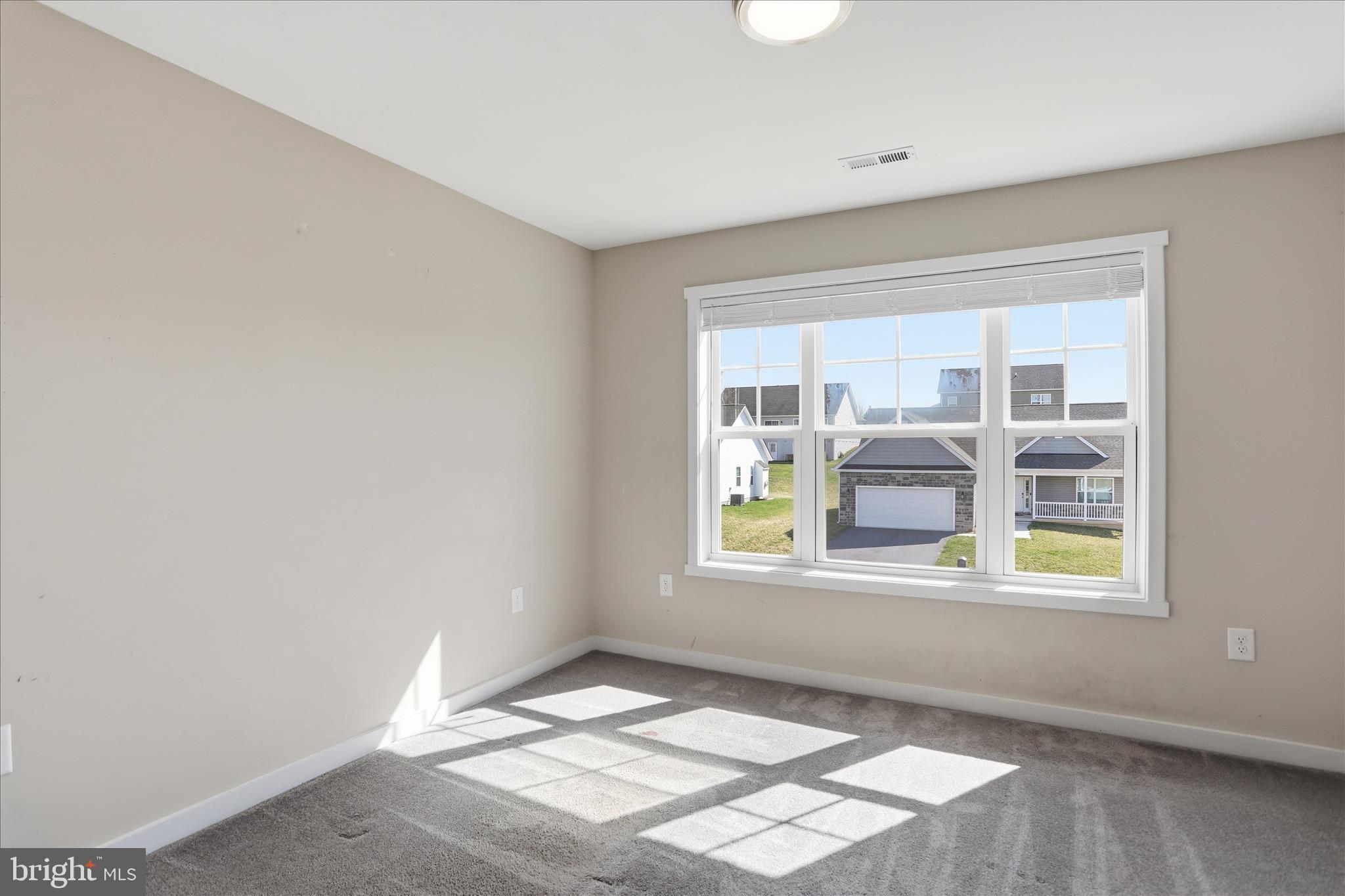 STONEY RIDGE - Residential