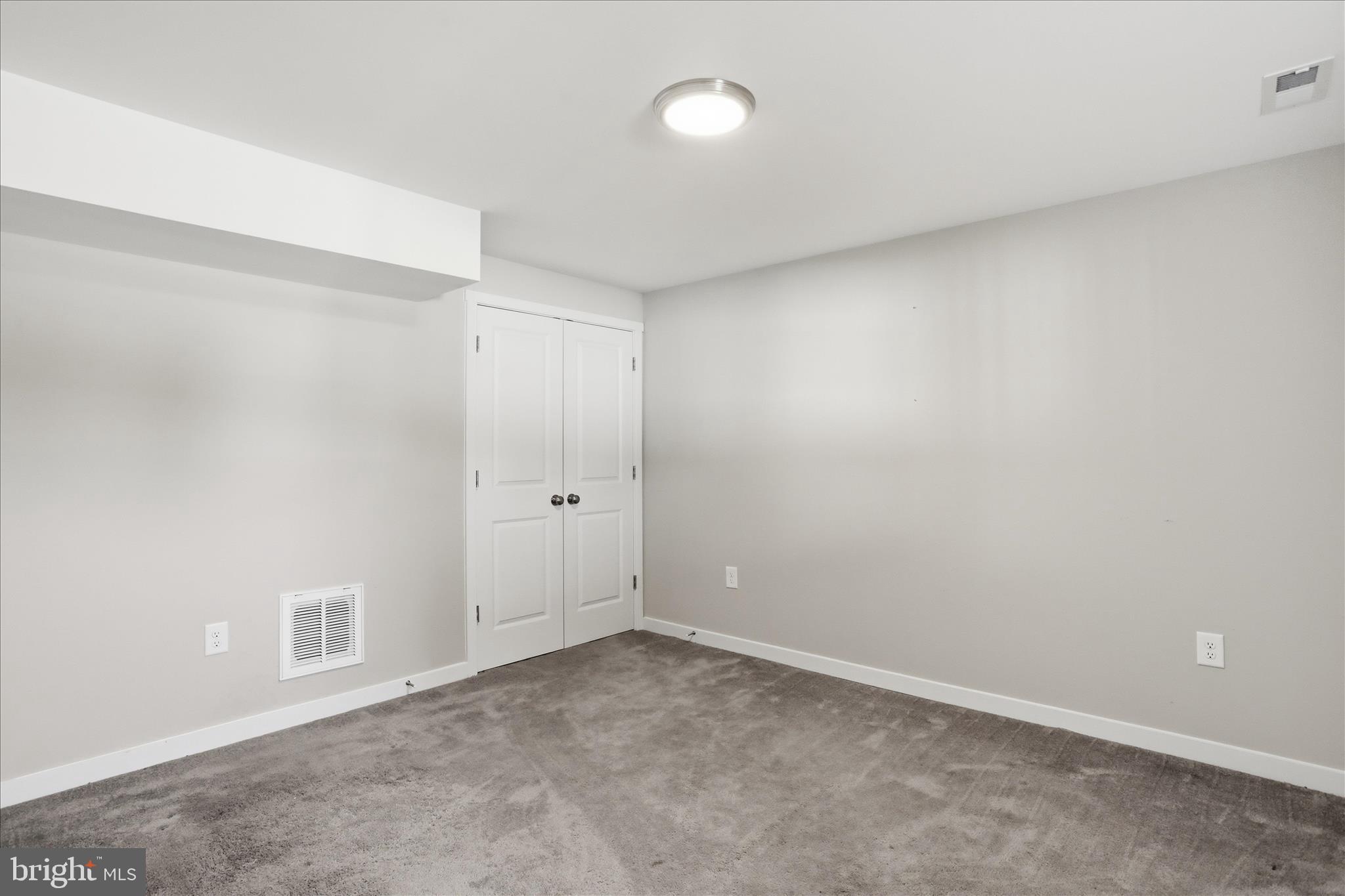 STONEY RIDGE - Residential