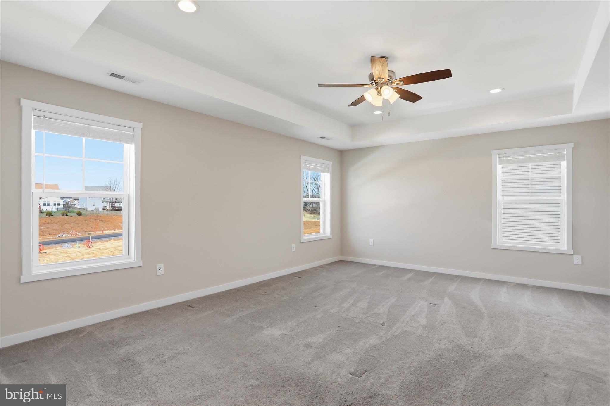 STONEY RIDGE - Residential