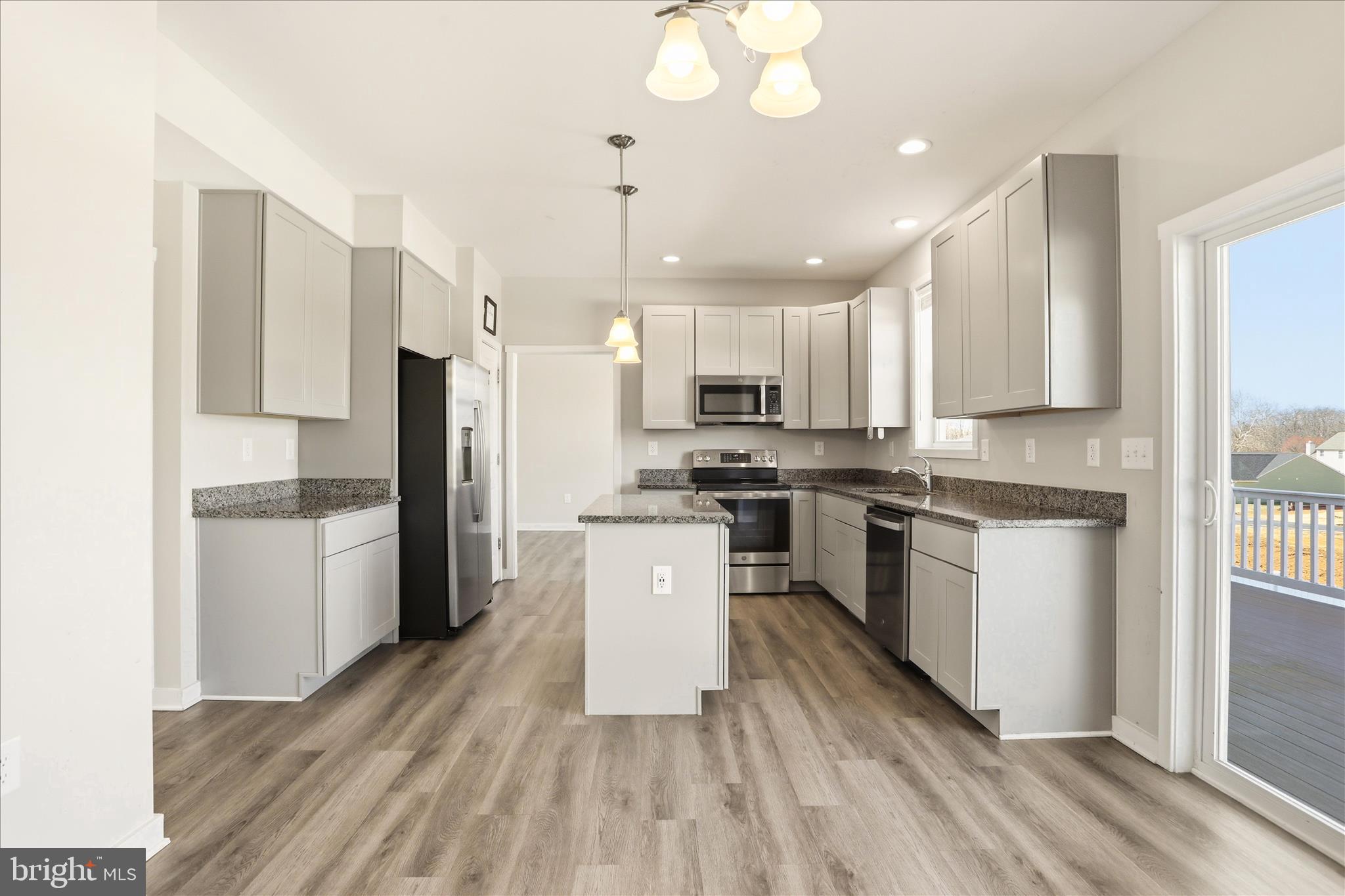 STONEY RIDGE - Residential