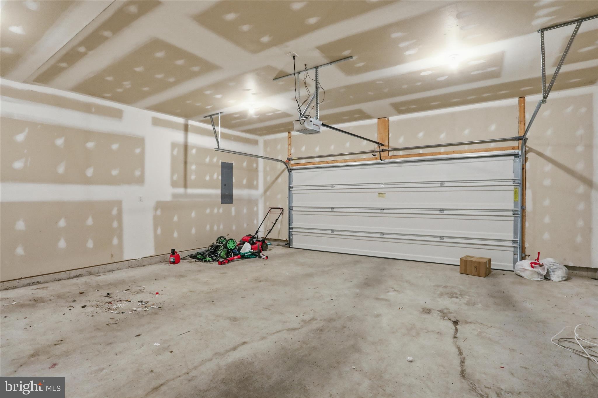 STONEY RIDGE - Residential