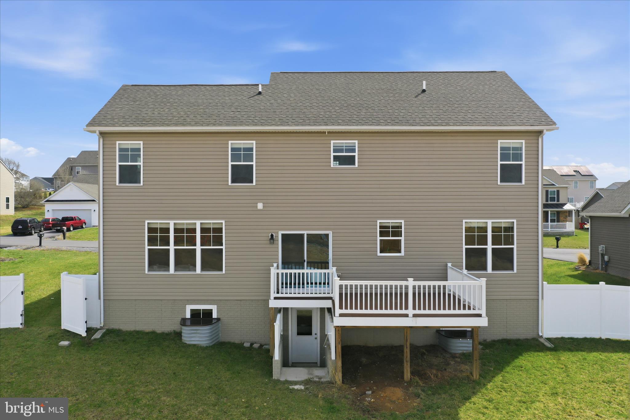 STONEY RIDGE - Residential