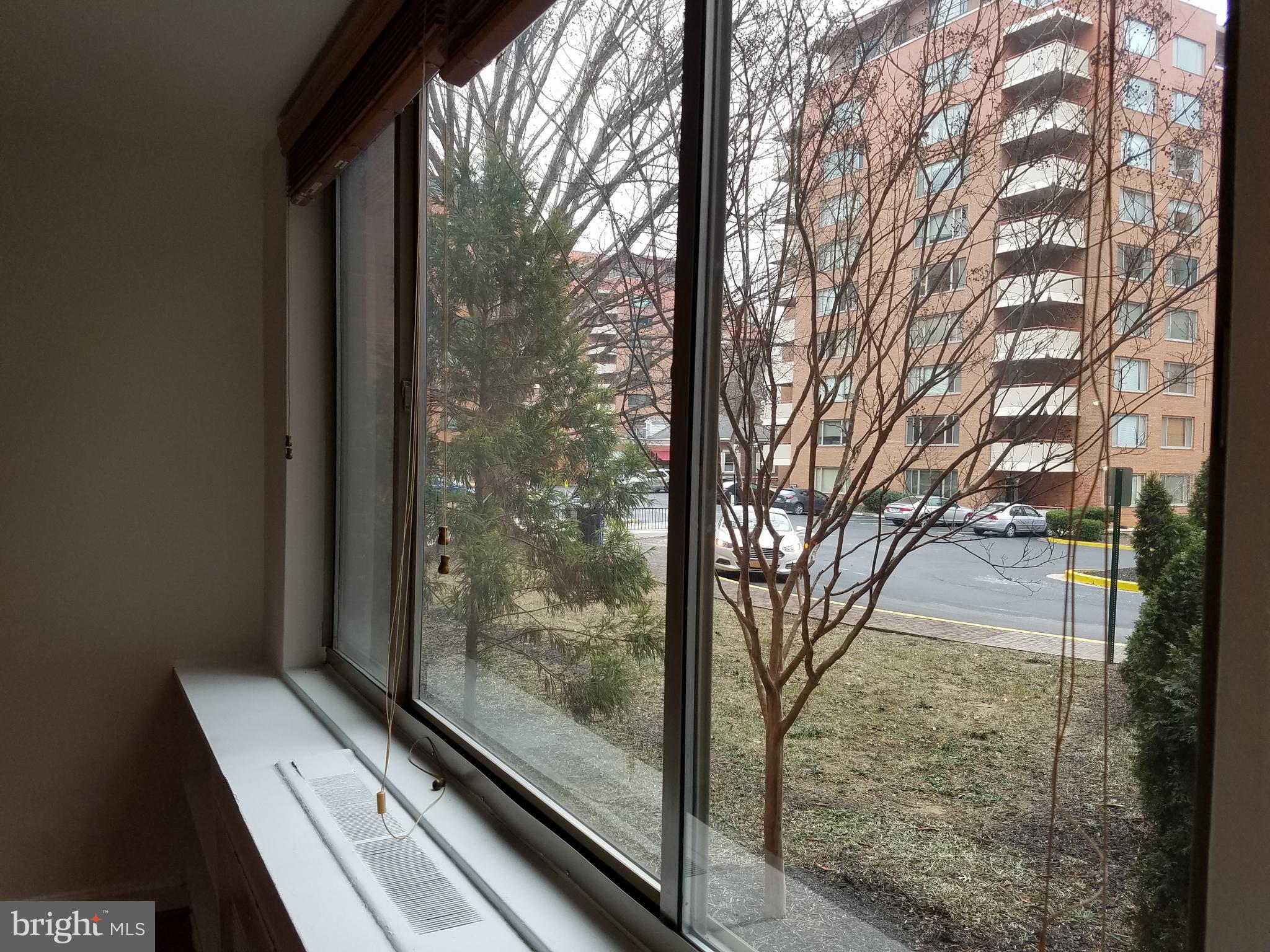 RIVER PLACE - Residential Lease