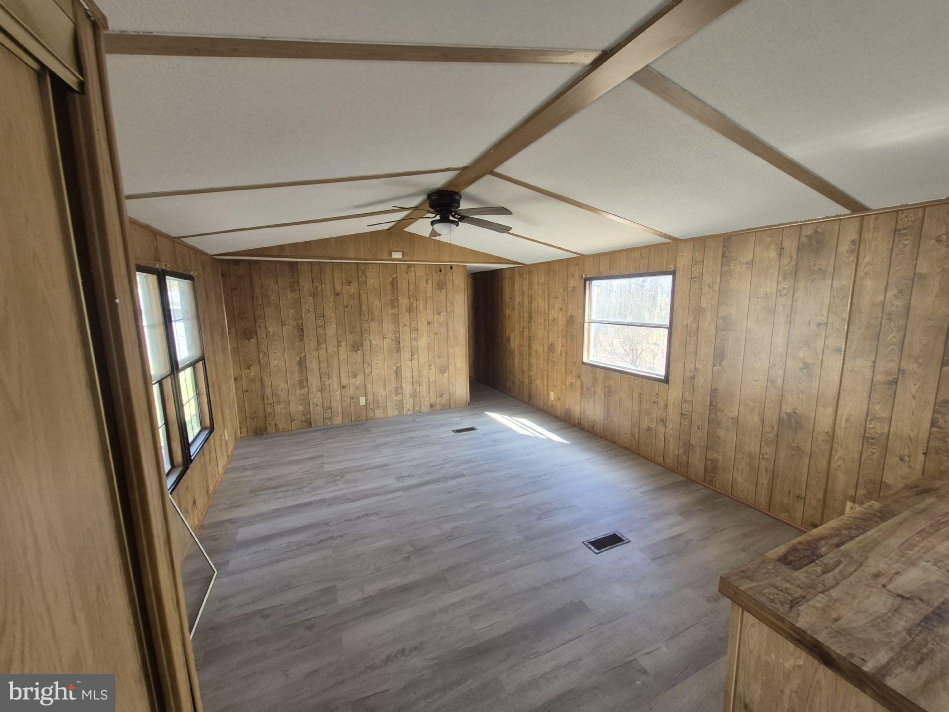 MACUNGIE - Residential