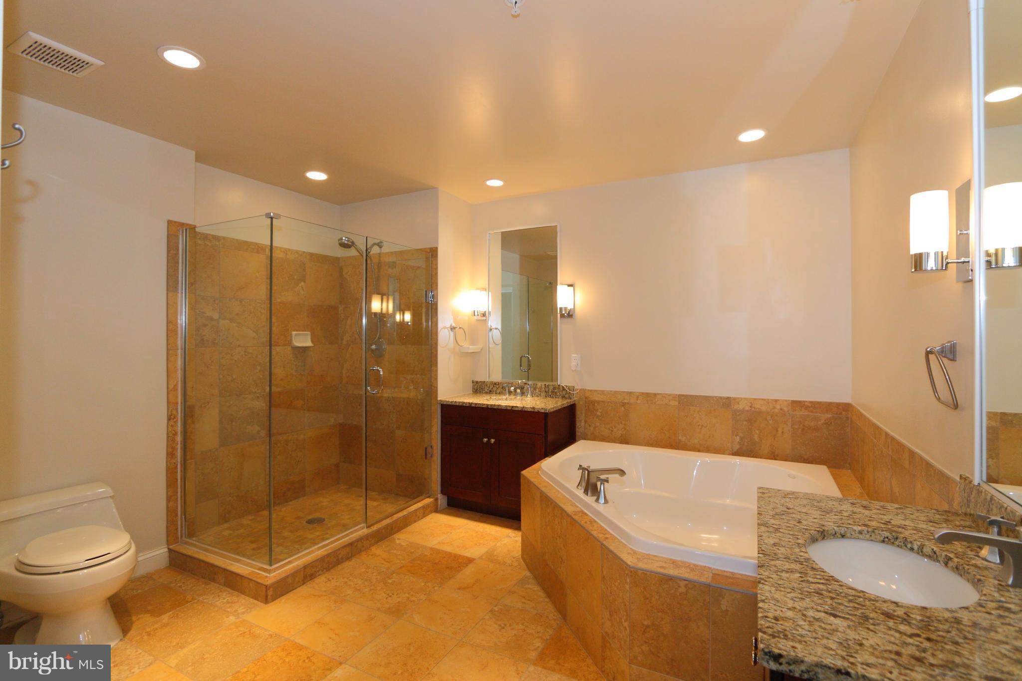 BYRON CONDOMINIUM - Residential Lease