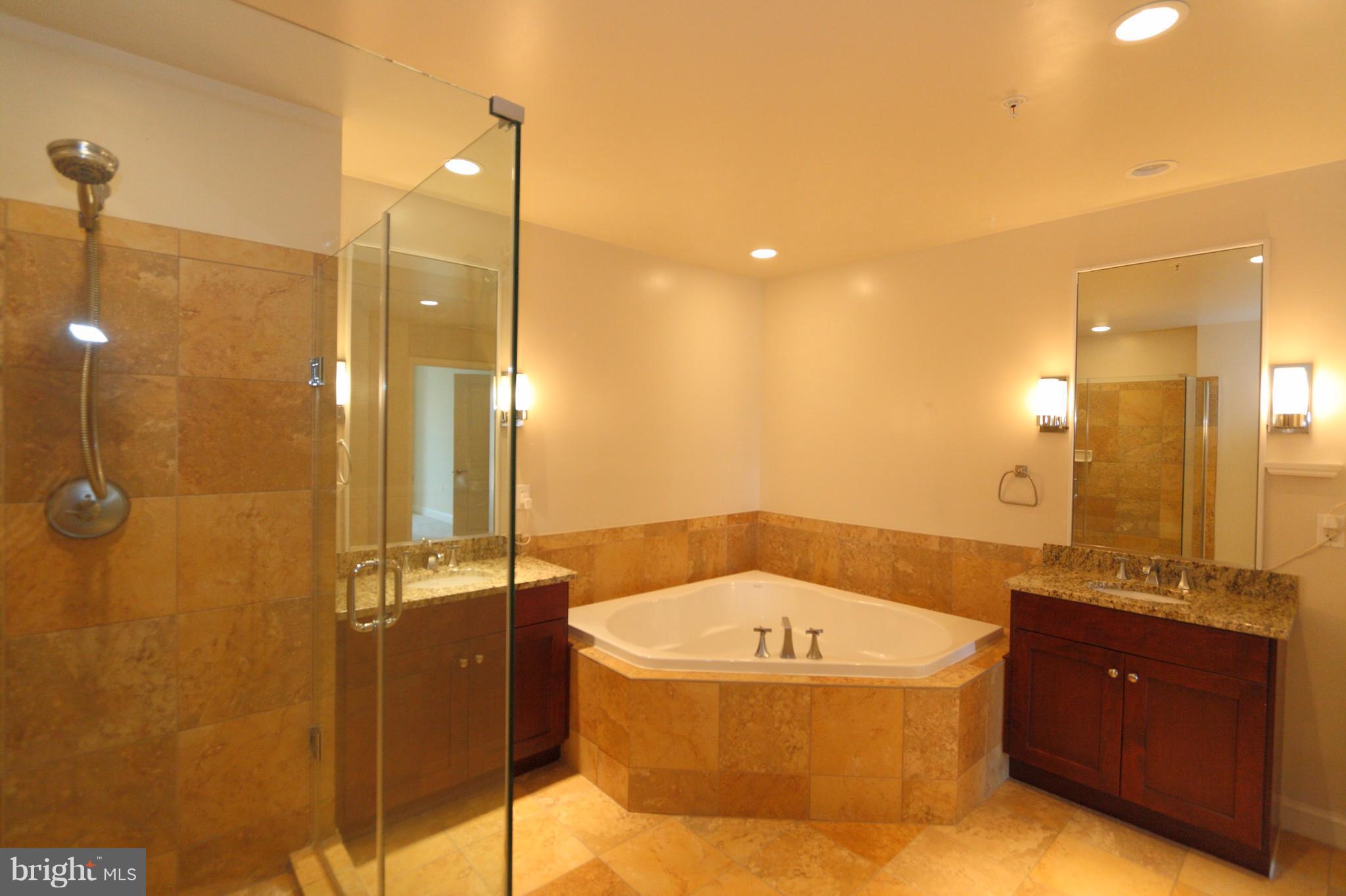 BYRON CONDOMINIUM - Residential Lease